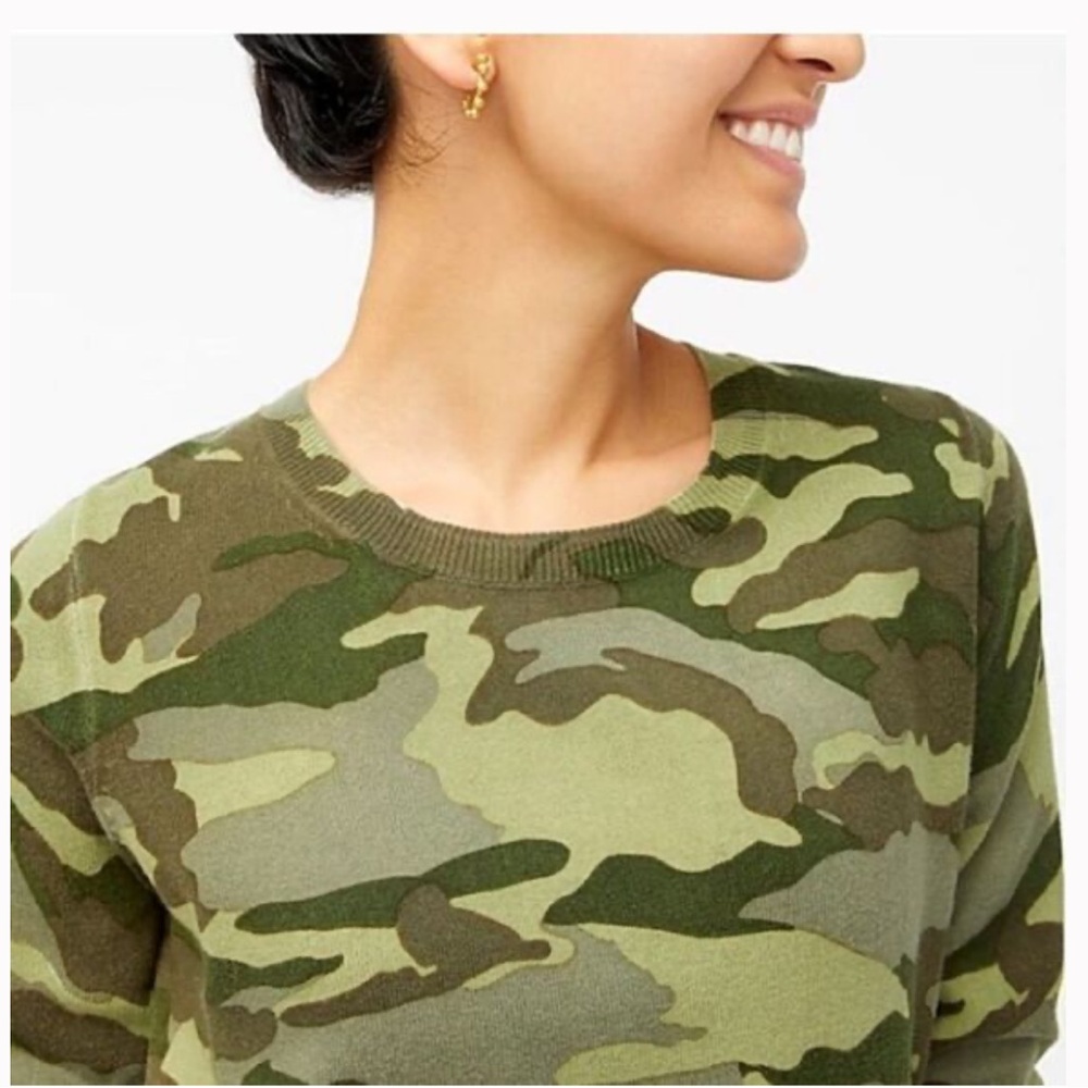 J. Crew Olive & Forest Green Camo Cotton Crewneck Sweater - Picture 3 of 9